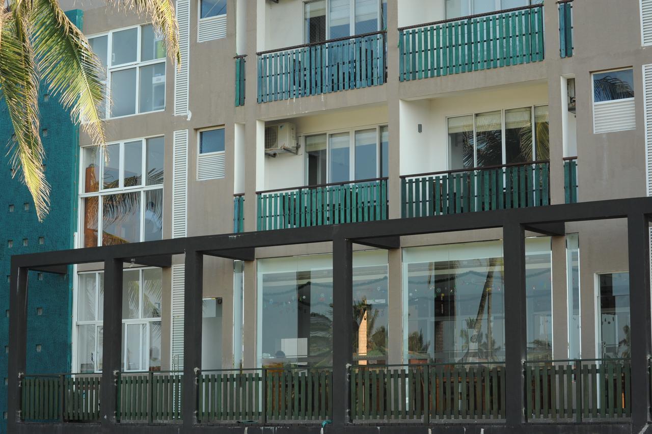 Saprin Beach Resort Ушветакейева Екстериор снимка
